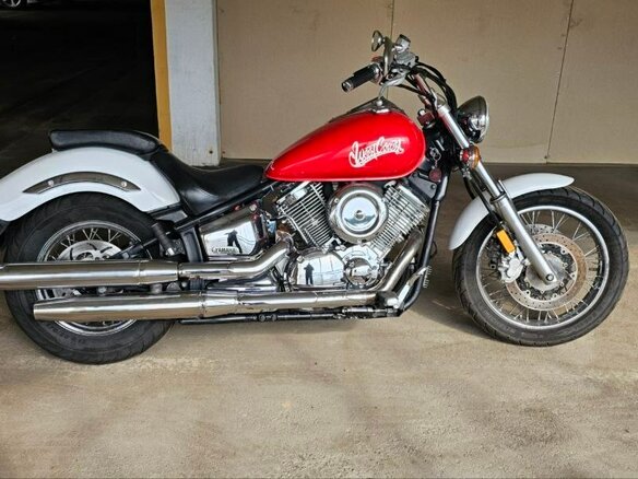 1999 Yamaha XVS1100, красный, 529000 рублей