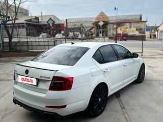 2016 Skoda Octavia III (A7), белый, 2100000 рублей, вид 5