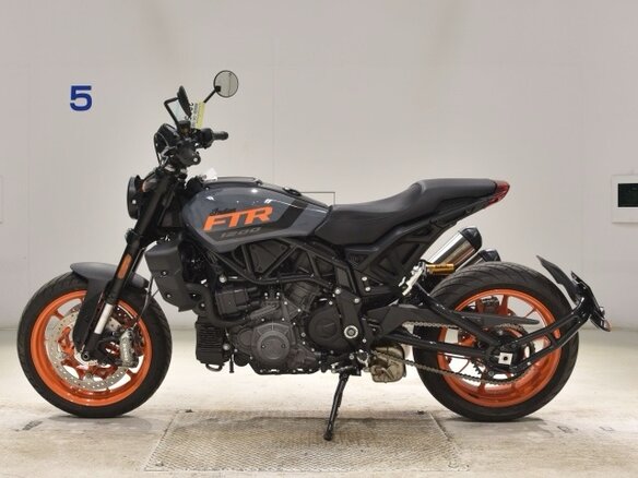 2025 Indian FTR 1200, чёрный, 1190000 рублей