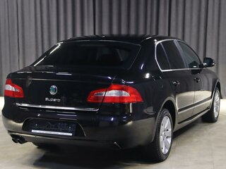 2011 Skoda Superb II, чёрный, 869000 рублей, вид 2