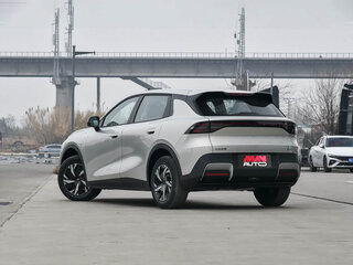 2026 Changan Qiyuan Q05 40.3 kWh II, серебристый, 1850000 рублей, вид 5