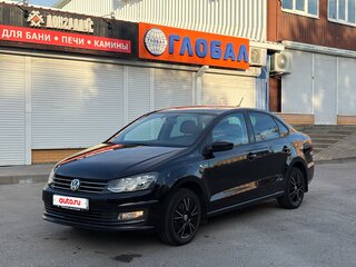 2018 Volkswagen Polo V Рестайлинг, чёрный, 1350000 рублей, вид 3