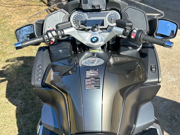 2019 BMW R 1250 RT, серый, 1850000 рублей - вид 2