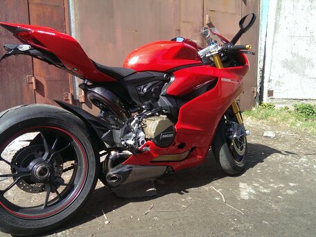 2014 Ducati 1199 Panigale, пурпурный, 2100000 рублей, вид 4