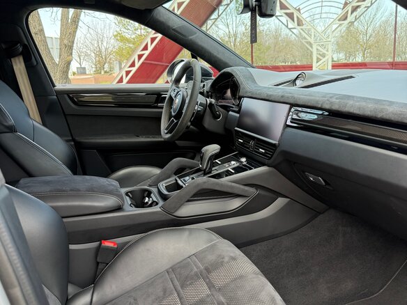 2021 Porsche Cayenne Turbo GT Coupé III, серый, 14000000 рублей - вид 13