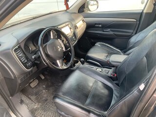 2013 Mitsubishi Outlander III, серый, 900000 рублей, вид 4