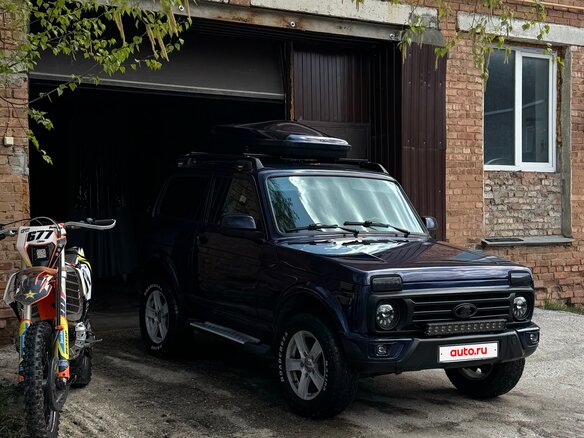 2015 Lada (ВАЗ) 2121 (4x4) I Рестайлинг, синий, 650000 рублей - вид 1