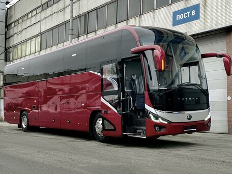 2026 Yutong ZK6128H, красный, 16528000 рублей, вид 2