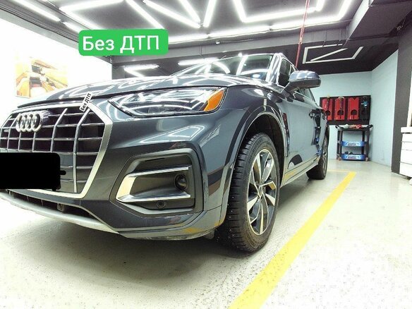 2020 Audi Q5 45 TFSI II (FY) Рестайлинг, серый, 4755000 рублей - вид 2