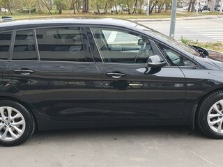 2020 BMW 2 серии Gran Tourer Gran Tourer 218i F46 Рестайлинг, чёрный, 1850000 рублей, вид 2