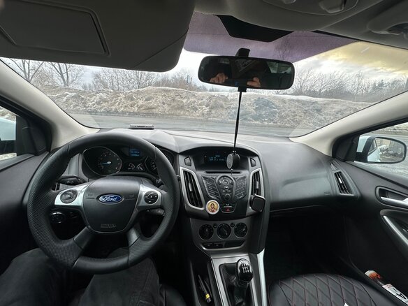 2014 Ford Focus III, белый, 550000 рублей - вид 4