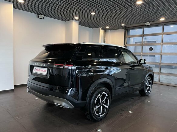 2024 Jaecoo J7 I, чёрный, 2150000 рублей - вид 2