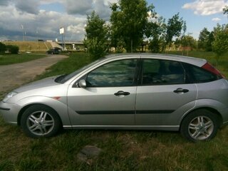 2002 Ford Focus I Рестайлинг, серебристый, 244843 рублей, вид 4