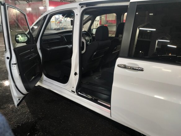 2015 Honda Stepwgn Spada V, белый, 2000000 рублей - вид 14