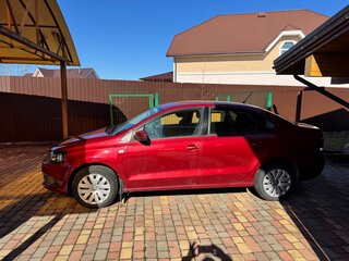 2013 Volkswagen Polo V, пурпурный, 1180000 рублей, вид 3