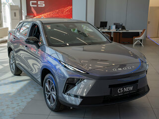 2026 Omoda C5 II, серый, 2899710 рублей, вид 3