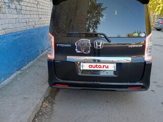 2014 Honda Stepwgn Spada IV Рестайлинг, чёрный, 1820000 рублей, вид 3