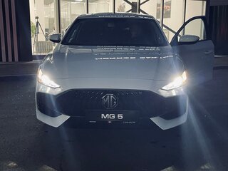 2023 MG 5 II, белый, 2500000 рублей, вид 1