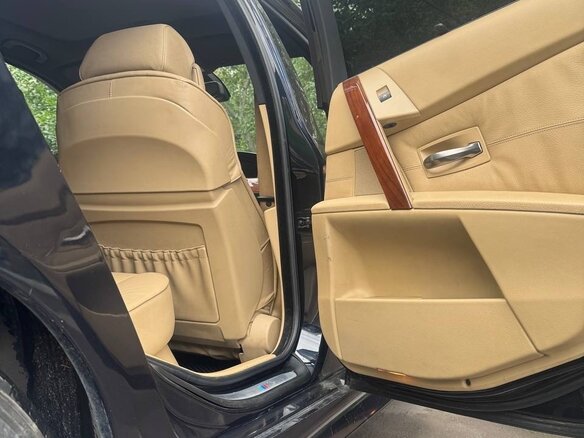 2005 BMW 5 серии 530xi V (E60/E61), чёрный, 1070000 рублей - вид 15