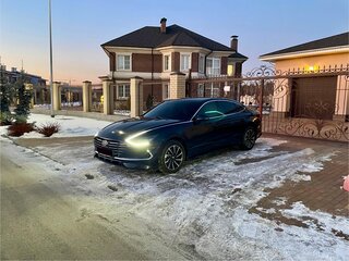 2020 Hyundai Sonata VIII (DN8), синий, 1300000 рублей, вид 4