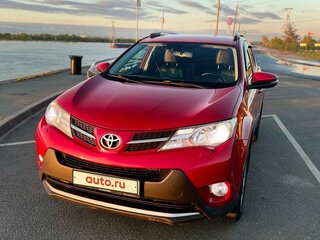 2013 Toyota RAV4 IV (XA40), красный, 1899000 рублей, вид 1
