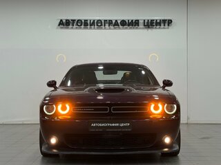 2020 Dodge Challenger III Рестайлинг 2, фиолетовый, 2990000 рублей, вид 2