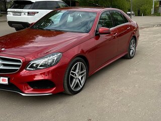2013 Mercedes-Benz E-Класс 200 IV (W212, S212, C207) Рестайлинг, красный, 1800000 рублей, вид 2