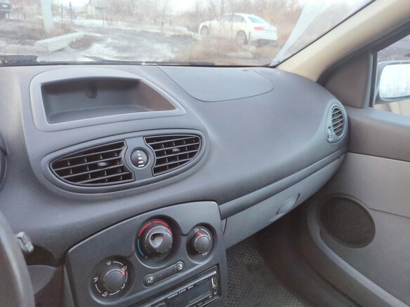 2007 Renault Clio III, красный, 420000 рублей - вид 7