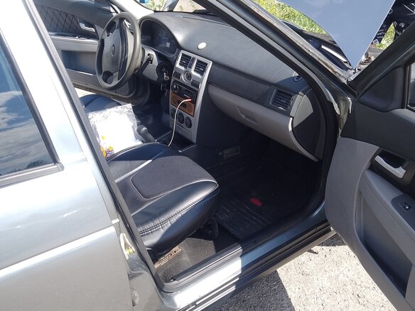 2010 Lada (ВАЗ) Priora I, серебристый, 385000 рублей - вид 15