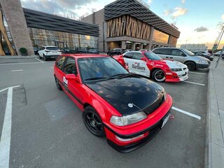 1989 Honda Civic IV, красный, 999999 рублей, вид 3