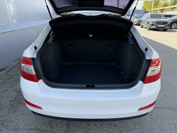 2014 Skoda Octavia III (A7), белый - вид 14