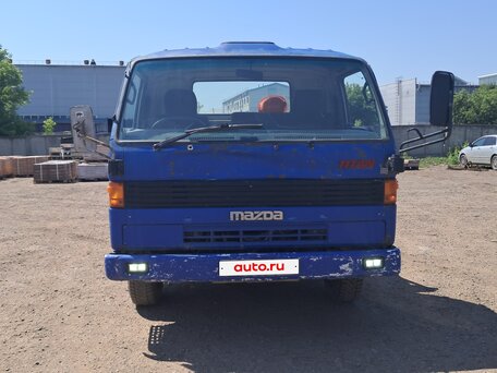 1990 Mazda Titan, синий, 1800000 рублей, вид 5