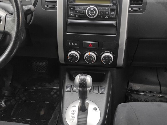 2010 Nissan X-Trail II, серый, 950000 рублей - вид 13