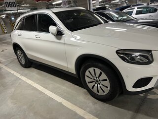 2017 Mercedes-Benz GLC 250 I (X253), белый, 2700000 рублей, вид 3