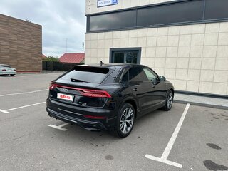 2018 Audi Q8 55 TFSI I (4M), чёрный, 4800000 рублей, вид 4