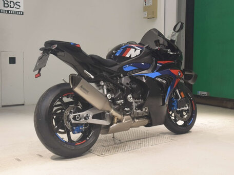 2025 BMW M 1000 RR, чёрный, 3400000 рублей, вид 3