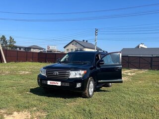 2014 Toyota Land Cruiser 200 Series Рестайлинг 1, чёрный, 3650000 рублей, вид 4