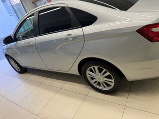 2017 Lada (ВАЗ) Vesta I, серебристый, 700000 рублей, вид 3