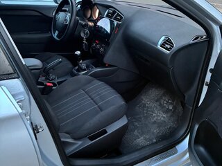 2011 Citroen C4 II, серебристый, 470000 рублей, вид 4