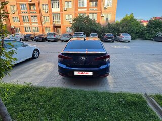 2018 Hyundai Elantra VI (AD) Рестайлинг, синий, 1700000 рублей, вид 1