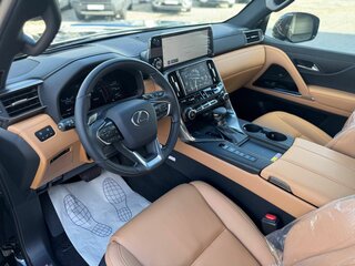 2026 Lexus LX 500d IV, чёрный, 19500000 рублей, вид 5