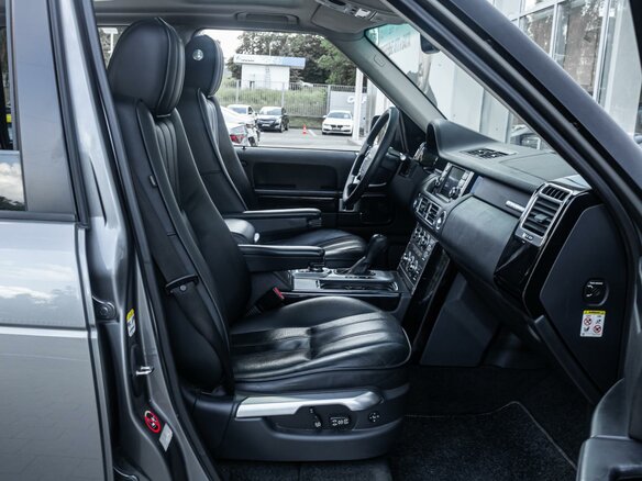 2009 Land Rover Range Rover Supercharged III Рестайлинг 2, серый, 1220000 рублей - вид 7