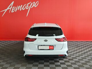2021 Kia Ceed III, белый, 2195000 рублей, вид 4