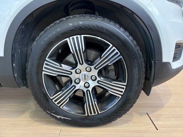 2021 Volvo XC40 I, белый, 3399000 рублей - вид 26