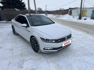 2015 Volkswagen Passat B8, белый, 2200000 рублей, вид 4