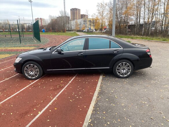 2008 Mercedes-Benz S-Класс 550 Long V (W221), чёрный, 1100000 рублей - вид 5