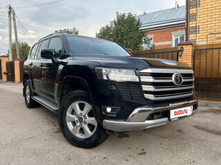 2023 Toyota Land Cruiser 300 Series, чёрный, 10499999 рублей, вид 2
