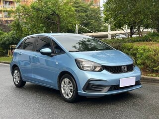 2023 Honda Fit Crosstar IV Рестайлинг, голубой, 960000 рублей, вид 3
