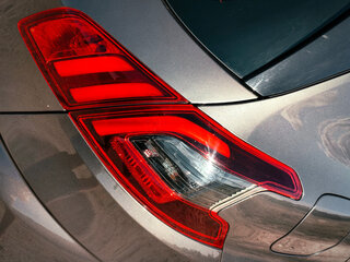 2020 Peugeot 308 II Рестайлинг, серый, 1450000 рублей, вид 4