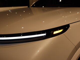 2025 Li Auto (Lixiang) L9 52.3 kWh I Рестайлинг, белый, 9415138 рублей, вид 4